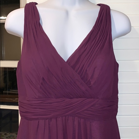 Dark purple chiffon gown - Picture 3 of 8